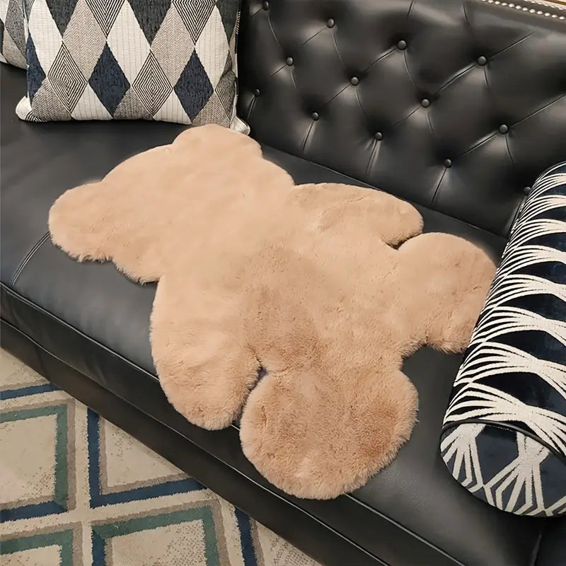 PUSZYSTY DYWAN w kształcie MISIA | PREMIUM