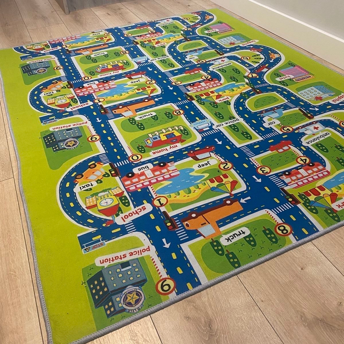 DYWAN do pokoju dziecięcego ULICE MIASTA